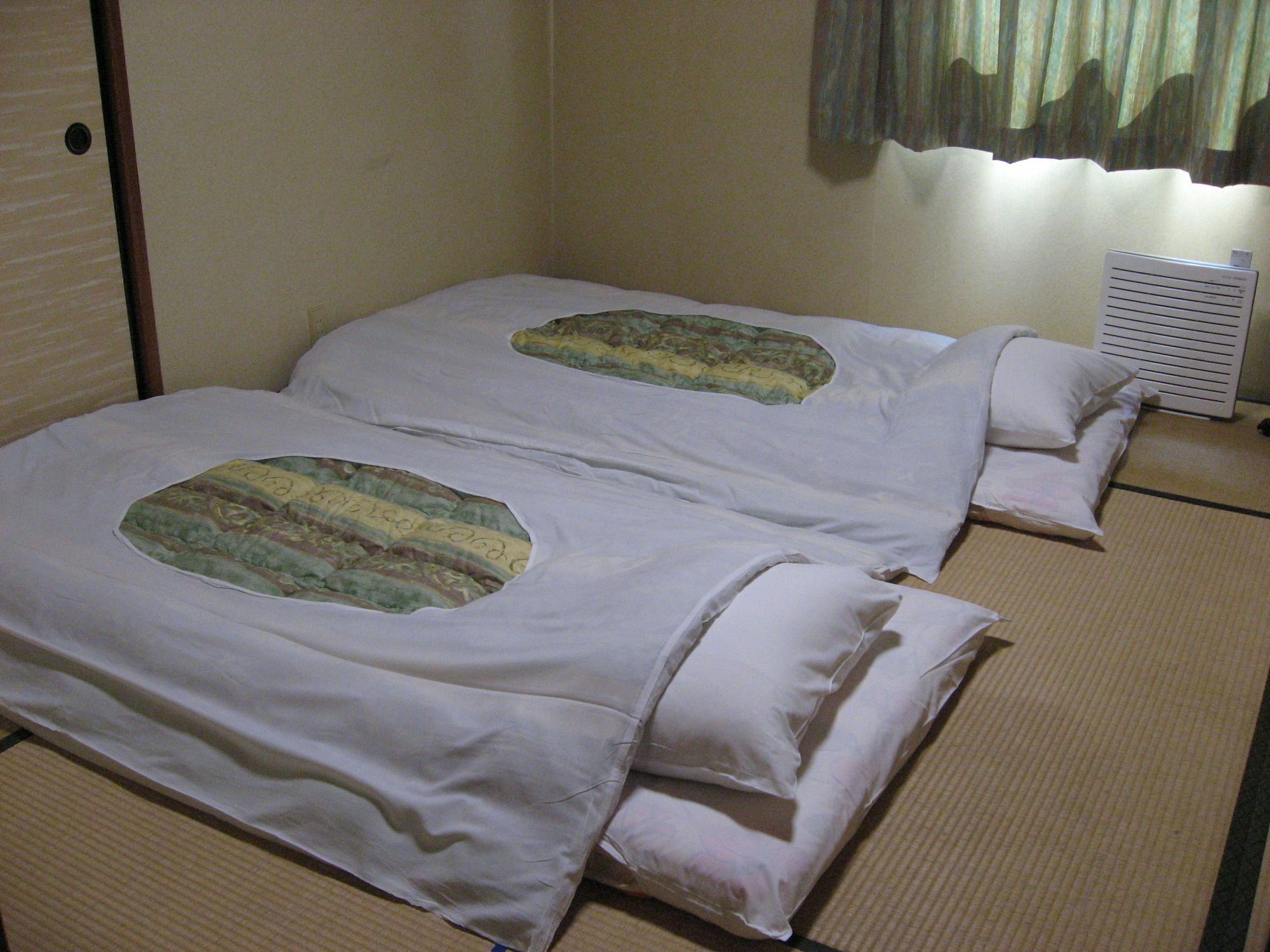 Business Hotel Shinsuma Hekinan Buitenkant foto