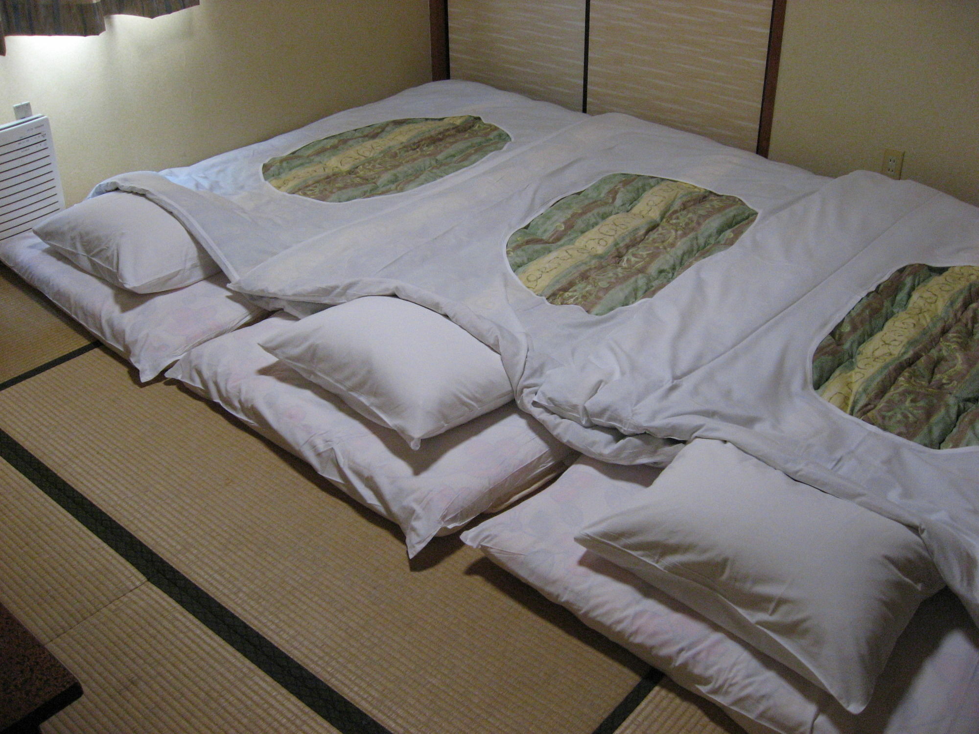 Business Hotel Shinsuma Hekinan Buitenkant foto